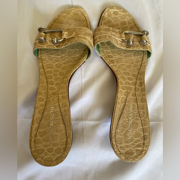 Vintage BCBGMAXAZRIA crocodile mules - Picture 2 of 6